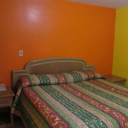 Budget Inn โฮมา ภายนอก รูปภาพ