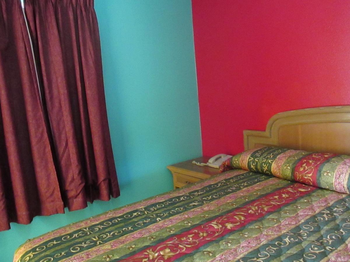 Budget Inn โฮมา ภายนอก รูปภาพ