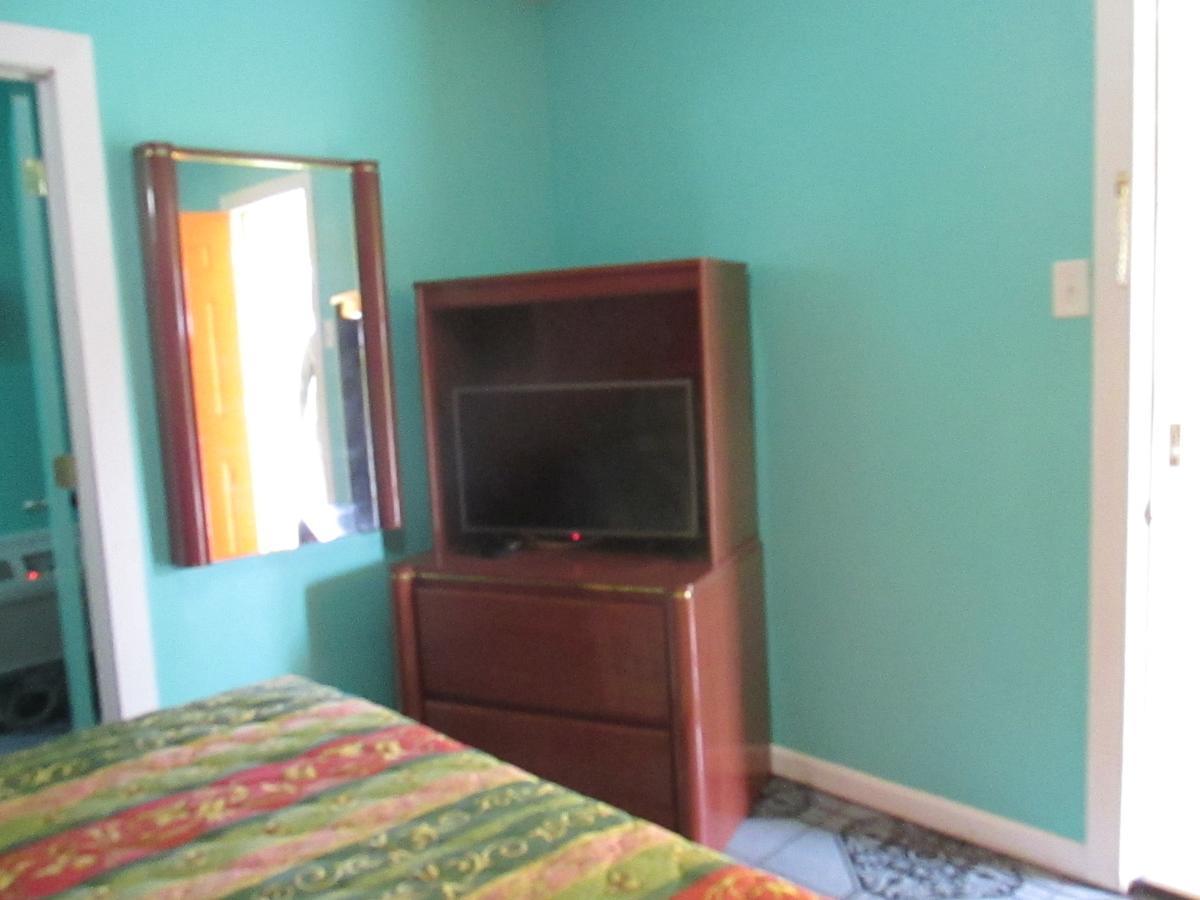Budget Inn โฮมา ภายนอก รูปภาพ